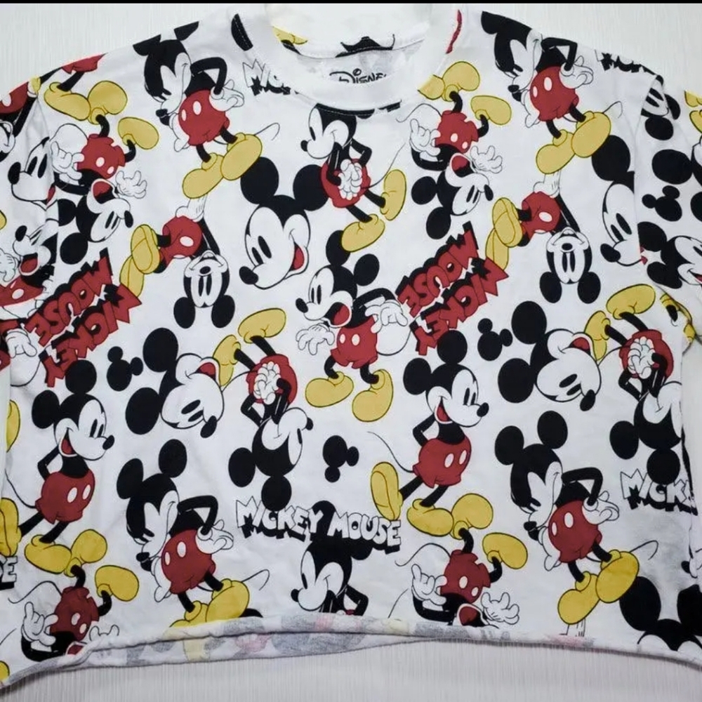 Large long sleeve disney mickey mouse print crop to